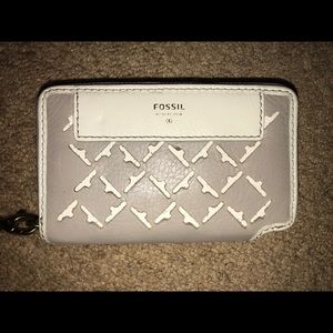 Fossil wristlet
